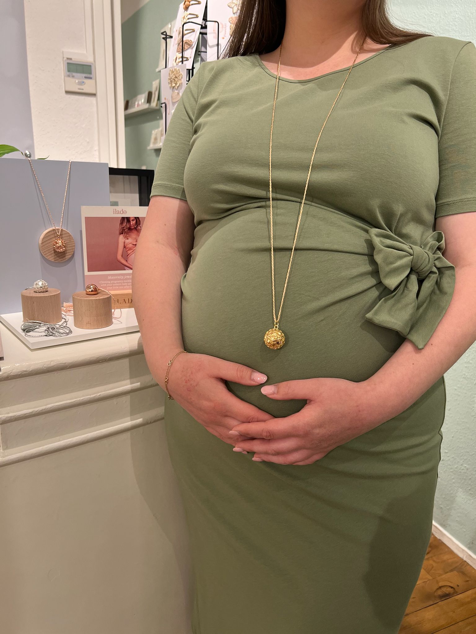 FLOWER OF LIFE Pregnancy Necklace on cord gold - Afbeelding 3