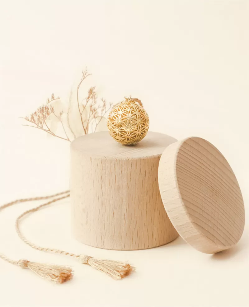 FLOWER OF LIFE Pregnancy Necklace on cord gold